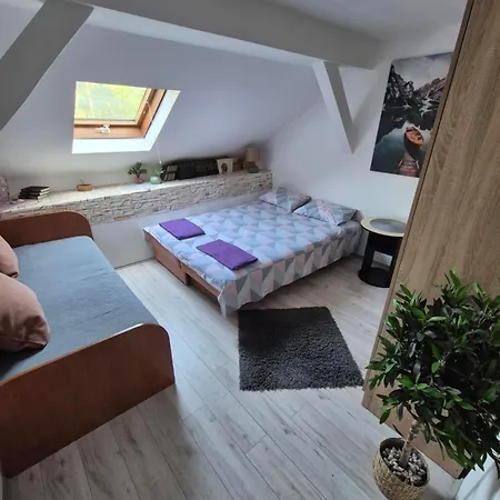 Lägenhet Capital Town Ns